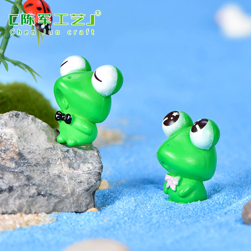 Carton Frog Slime Charm